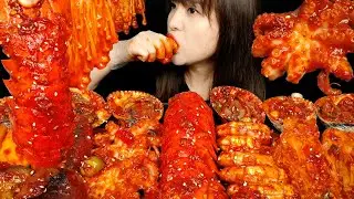 ASMR (COOKING & EATING) SPICY SEAFOOD (LOBSTER TAIL, OCTOPUS, SHRIMP, COCKLE, SQUID, ENOKI MUSHROOM)