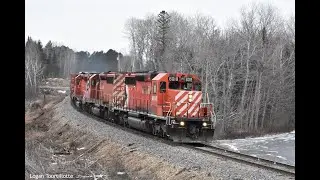 Three SD40-2's Lead Job 250 on the Moosehead Sub! -12/30/20