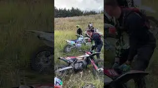 Как правильно поднять мотоцикл 🤓