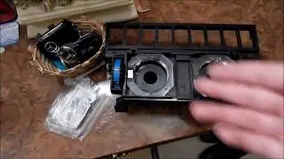 What kind of bulbs should be installed in the console of a 124 Mercedes?!