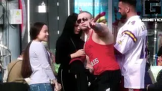 BODIBILDERLAR ISHTIROKIDA BRODVEYDA PRANK
