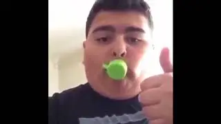Oyuncak Bardak İle Kylie Dudak Challenge Yapan Delikanlı