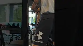Док Зорин. Жим 40кг×2/80кг