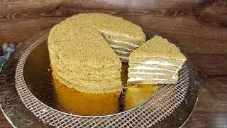 Медовый торт по домашнему, с новым кремом.