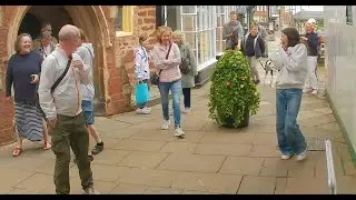 Nightmare on High Street Part 4. Bushman Prank.