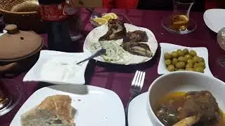 Стол в ресторане Tovuz mangal