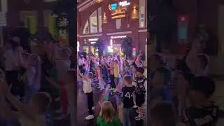 Влад А4 Kids City. Групповые танцы за 500 лайков.