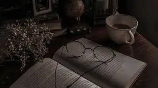a playlist to read/study in your room (dark academia)