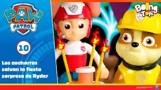 Paw Patrol | Los cachorros salvan la fiesta sorpresa de Ryder 🎂| Temporada 10 - Episodio 10