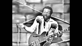 CHUCK BERRY MAYBELLENE stereo