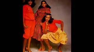 yt5s com The Jones Girls   Nights Over Egypt HD