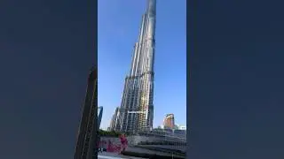 Burj khalifa shining in summer 🤩 #shorts #subscribe #burjkhalifa #viralvideo #enjoy