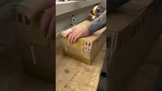 Emballage d'un colis version ASMR.♻️