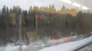 Зимним вечером отправляемся от станции Нара на электричке в Москву