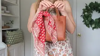 Floral Fancy: Unboxing and Reviewing the Madewell Organic Cotton Bandana