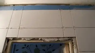 Правильная раскладка плитки над дверью в ванной