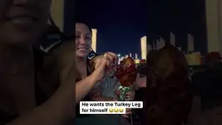 Turkey leg for himself 🤯
