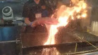 かつおのたたき（ひろめ市場）