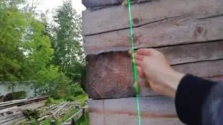 Проверка стен дома из бруса на вертикальность лазерным уровнем | Евгений Столев