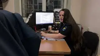 Во Владивостоке полицейские задержали серийного похитителя автомобильных зеркал.