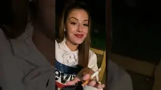 Beautiful Girl Smoking 😍😉🔥 🚬 