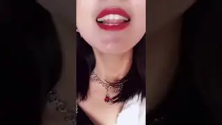 Biutifful face lips asmr tongue