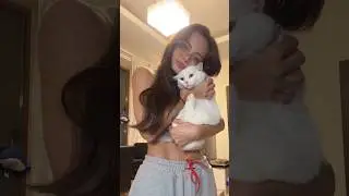 Валя прилетела в Москву, Валя с Юки😍🥹 