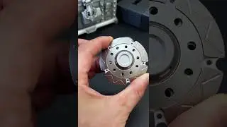 This is a very interesting fidget spinner. #fidget #toys #fidgettoy #satisfying #asmr