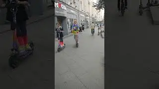 Москва электросамокаты Тверская улица «Зарядье»