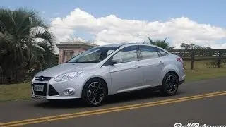 Demonstração Active Park Assist do Ford Focus 2014 Titanium