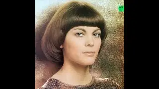 Mireille Mathieu Je t'aime, tu m'aimes, on s'aime (1973)