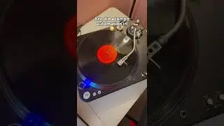 Sampling vinyl 🔥 