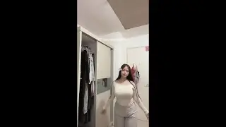 Sibuk Nyari Baju Buat Live ‼️ chellmey