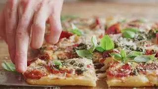 Easy sheet pan tomato herb pizza
