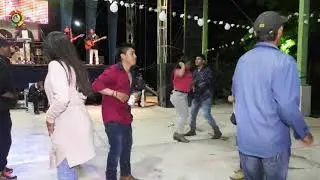 HERMOSO QUE BAILAN ESTAS JOVENCITAS VEAN NADA MAS!!!!!!! FILMACIONES AVI