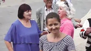 Я принесу тебе розы.