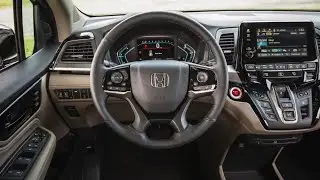 YOU MUST SEE BEFORE BUY !! 2018 Honda Odyssey 10 Speed Automatic 1