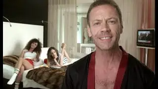 Rocco Siffredi ospite (telefonica) allo Zoo di 105!
