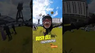Busy Bee buzzin around at Comic Con London. #insta360 #insta360nosemode #comiccon #busybee