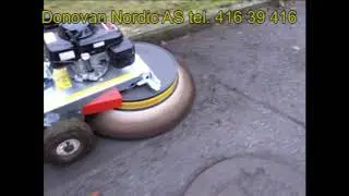 Westermann vaktmestermaskin, feiing ut fra kanter 1