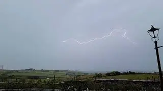 Huge Lightning Over Oldham / Saddleworth - 28th July 2021 (super slow motion)