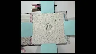 Una página del álbum de la comunión de Lucía