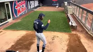 Tyler Glasnow pregame tosses at Yankee stadium ⚾️⚾️⚾️