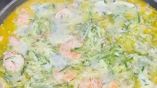 Креветки с цукини
