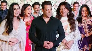 Celebrities Arriving For Eidi At Salman Khan's Eid Party Hosted By Ayyush Sharma & Arpita Khan