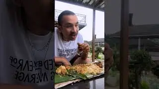 Makan nasi kapau