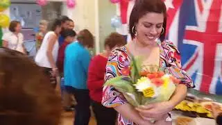 Celebrando otro año de Spanish Service