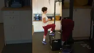Box assisted calf raise hold knee straight