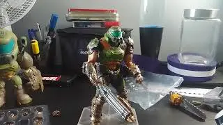 Unboxing the figma doom slayer action figure