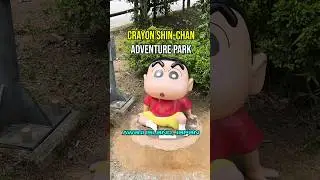 Shin-Chan is looking EXTRA Smol here next to 